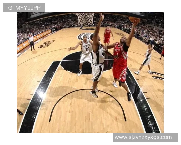 2007年火箭与魔术的经典对决回顾与精彩瞬间分析